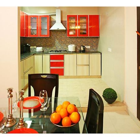 Evergreen 2Bhk Service Apartment Vasant Kunj Fortis Ilbs Nueva Delhi Exterior foto