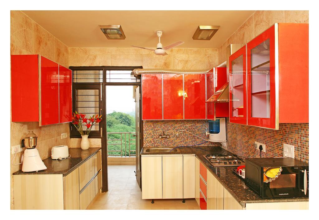 Evergreen 2Bhk Service Apartment Vasant Kunj Fortis Ilbs Nueva Delhi Exterior foto